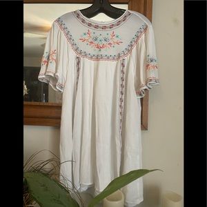 Umgee Women's White Gypsy Boho Floral Embroidered Mini Tunic Dress Size Small
